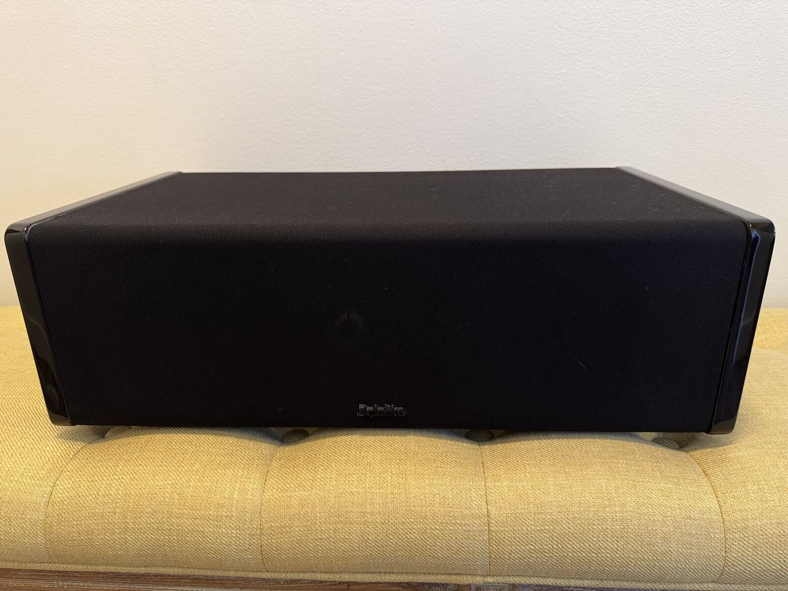 Definitive Technology C/L/R 2002 Center Speaker