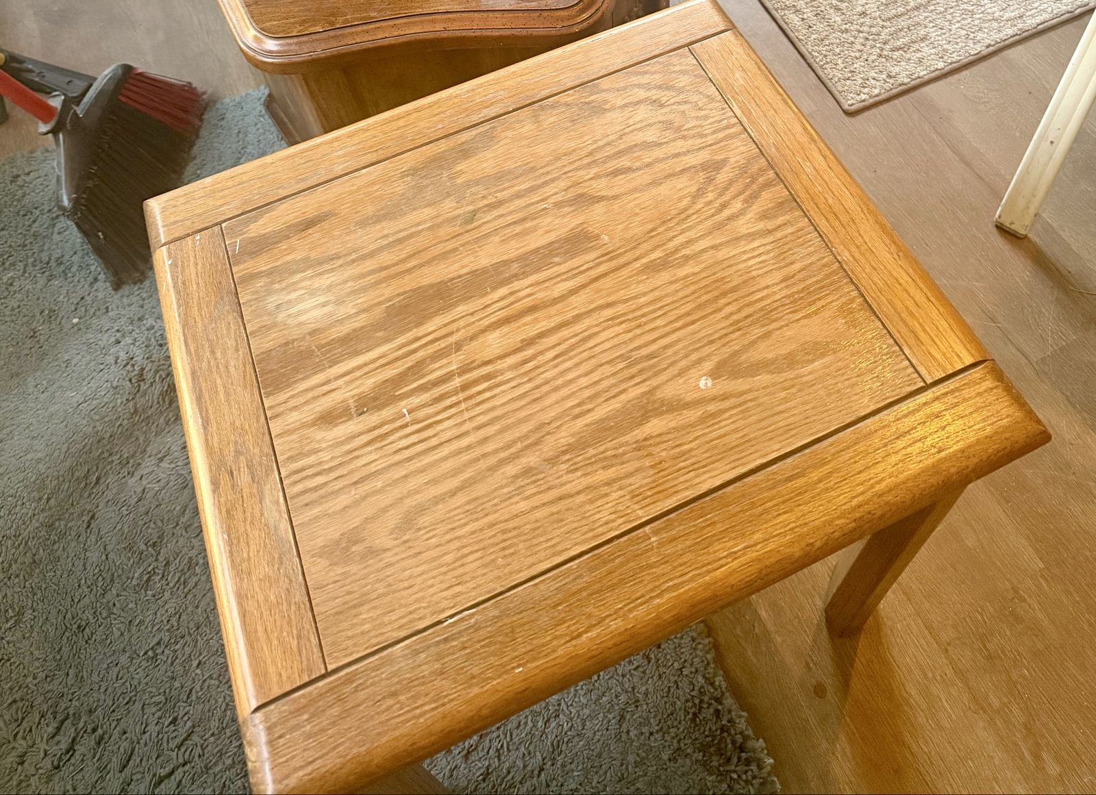 End table.