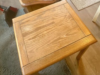 End table.