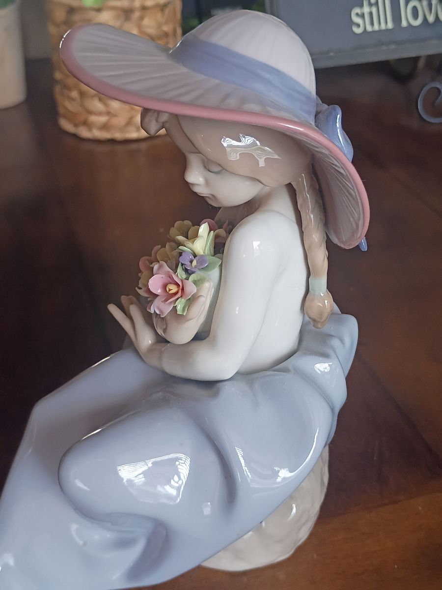 Main image 3
