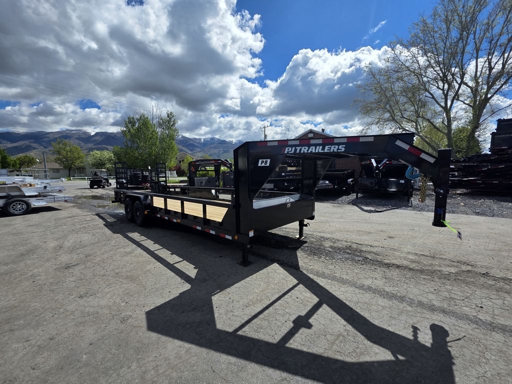 2026 PJ Trailers 24' Gooseneck P8 14K Pipetop Util