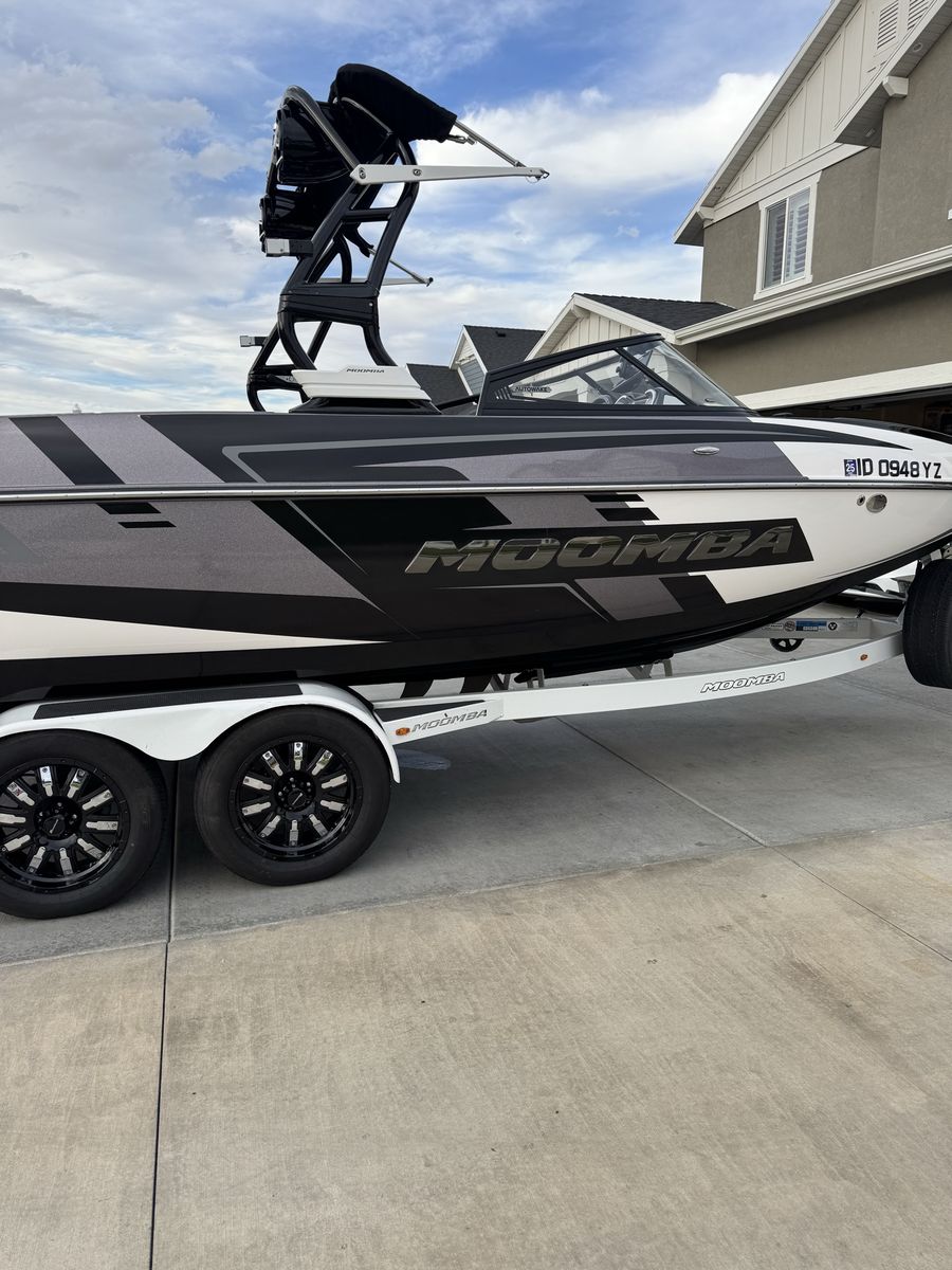 MOOMBA MOJO