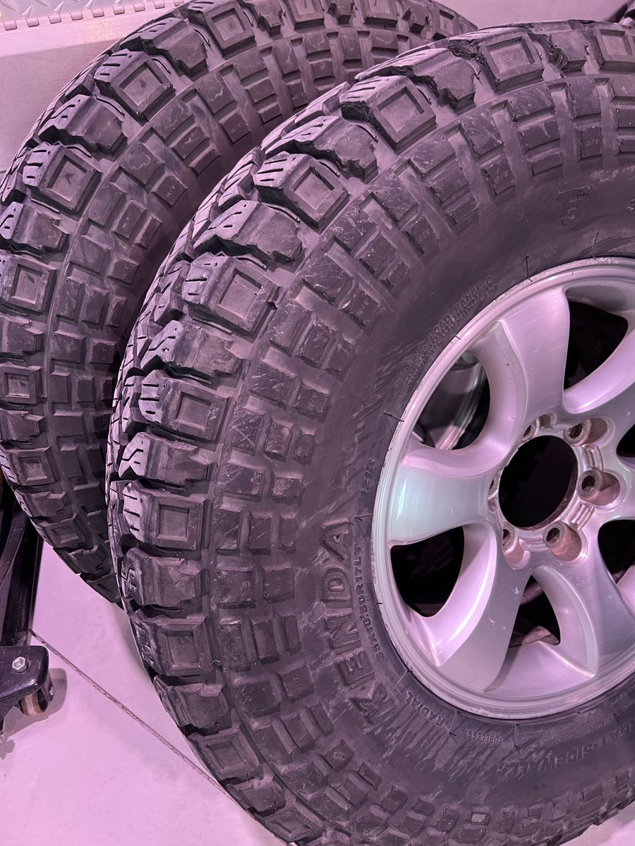 35 X 10.50 X17 Kenda Klever RT