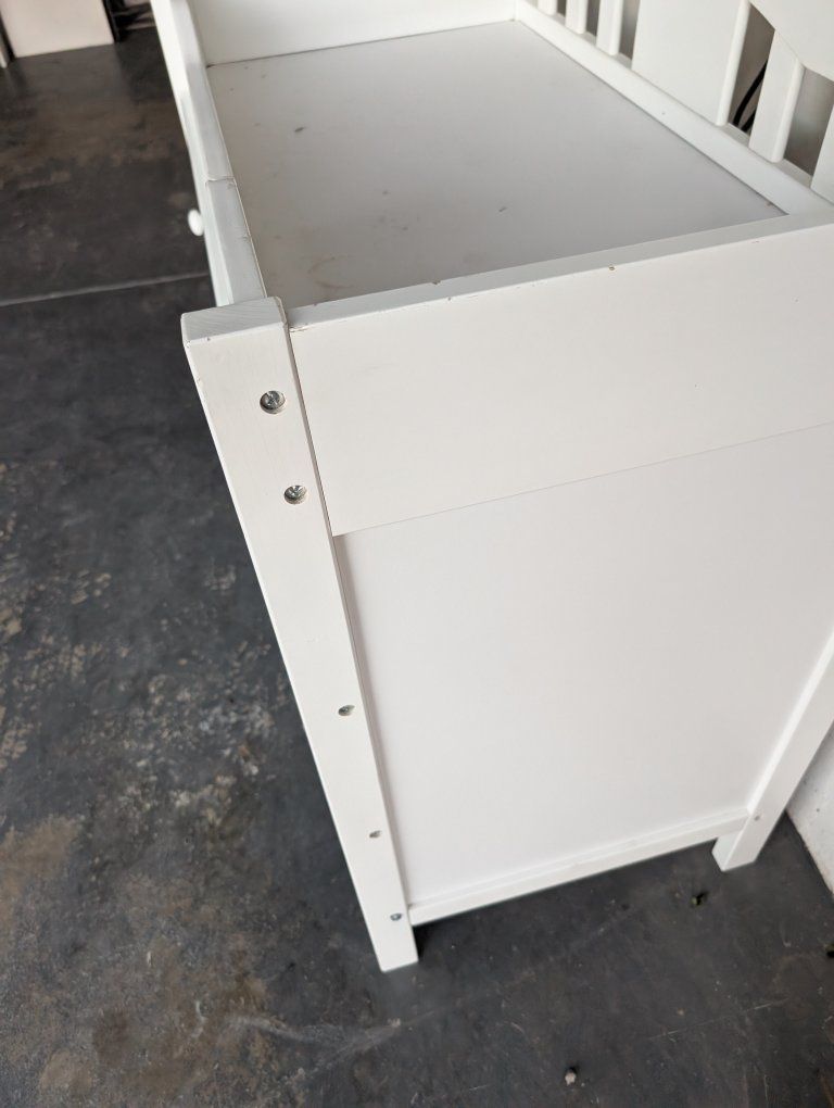 Main image 6