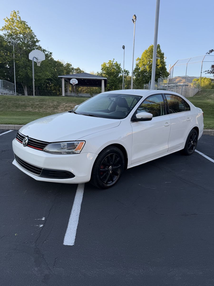 2014 VOLKSWAGEN JETTA 1.8T SE