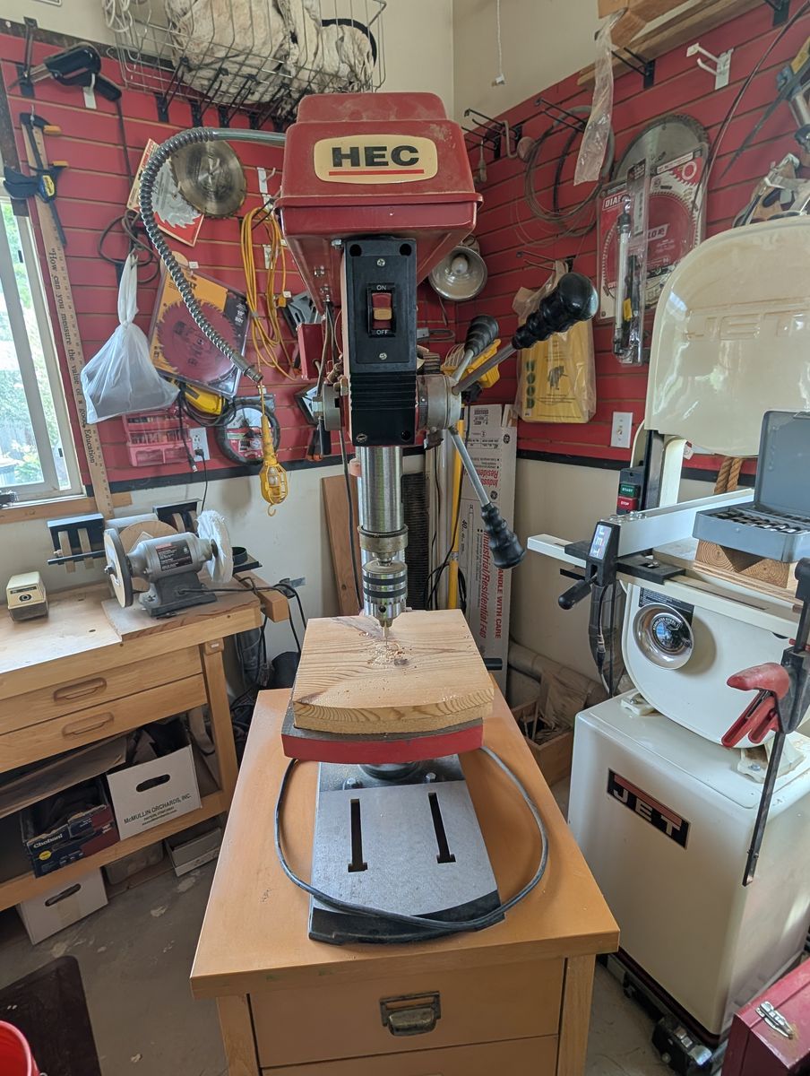 HEC 5-Speed Radial Drill Press Model MZ5916 16mm Capacity