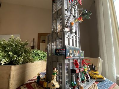 Retired Lego Daily Bugle Spider-Man Set