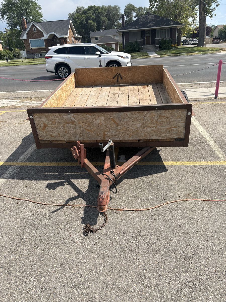 Utility trailer