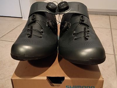 New Shimano RC 7 Carbon Road Shoe 45