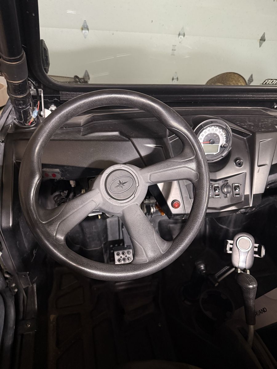 Main image 6