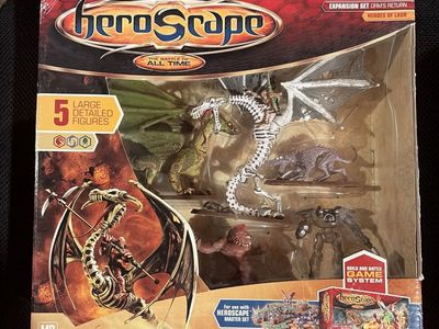 HeroScape Orm's Return: Heroes of Laur Expansion Set - 5 Large Detailed Figures, Ages 8+