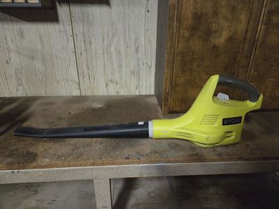 Leaf blower Ryobi