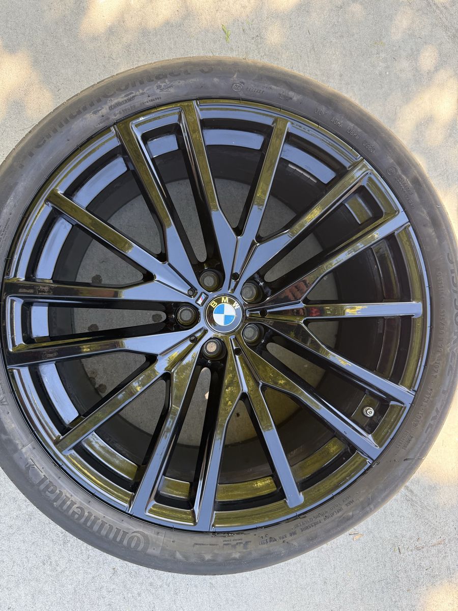 BMW Black Gloss Wheel 742M Rear