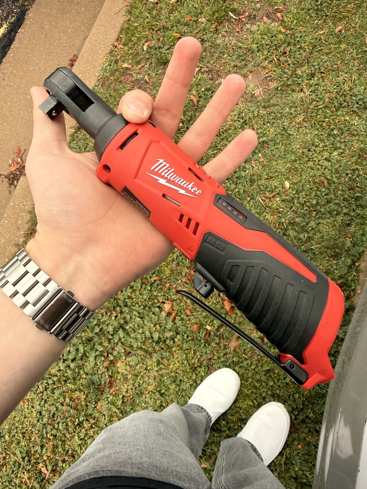 Milwaukee cordless ratchet