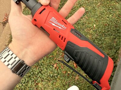 Milwaukee cordless ratchet
