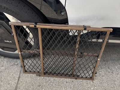 Evenflo Wooden Baby/dog Gate