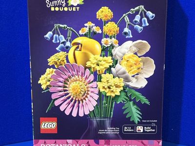 Lego Botanicals 10347 Petite Sunny Bouquet