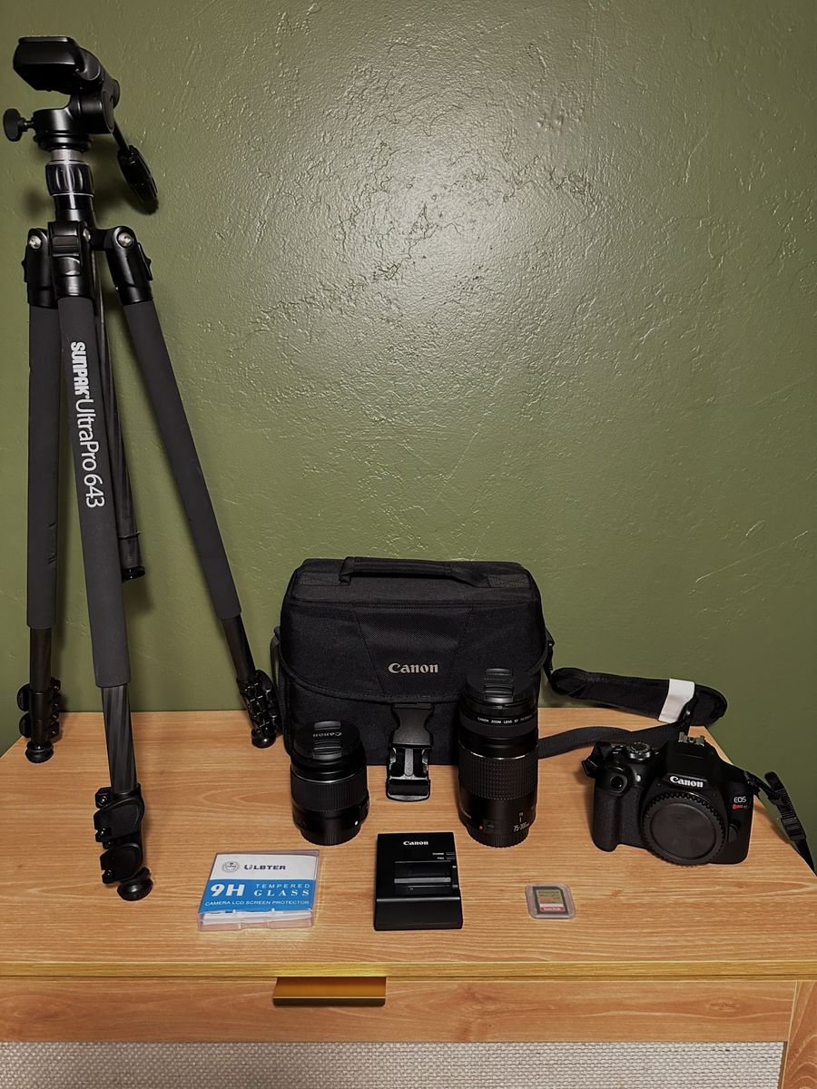 Canon Rebel T7 Kit + Accessories