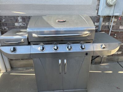Char broil infa-red commercial propane grill