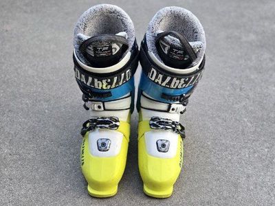 Dalbello Sz 10-11 Ski Boots 326mm Mondo 28-28.5