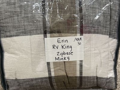 Beddys RV KING Erin Minky Zipbase