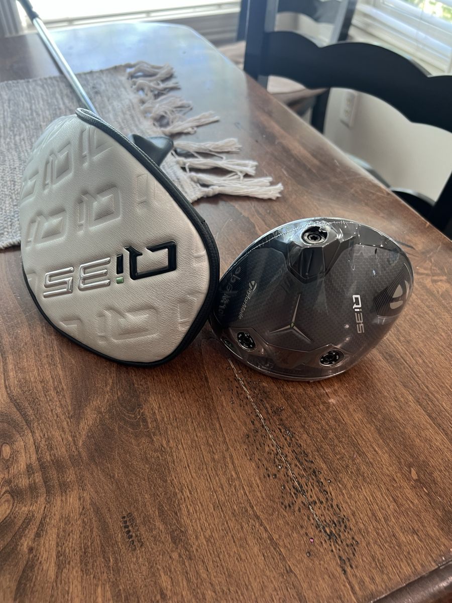 Taylormade qi35 LS 8* stiff