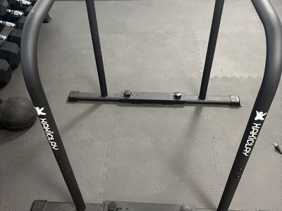 Dip bars