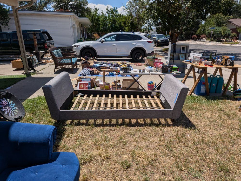 Twin day bed