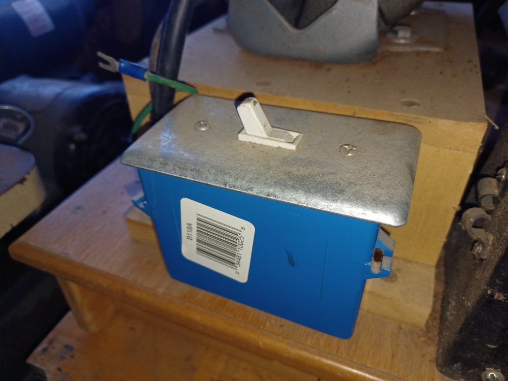 Main image 4