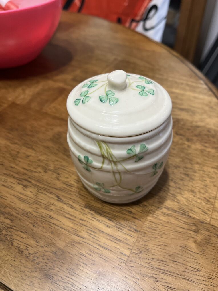 Belleek Shamrock Marmalade Honey Jar