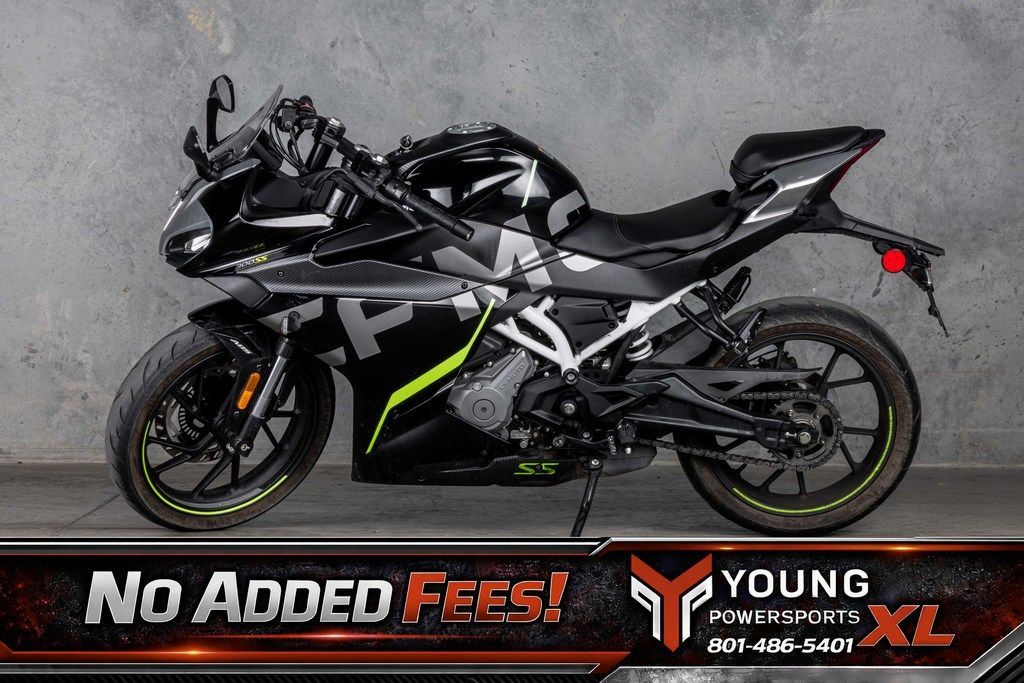 2022 CFMOTO 300SS