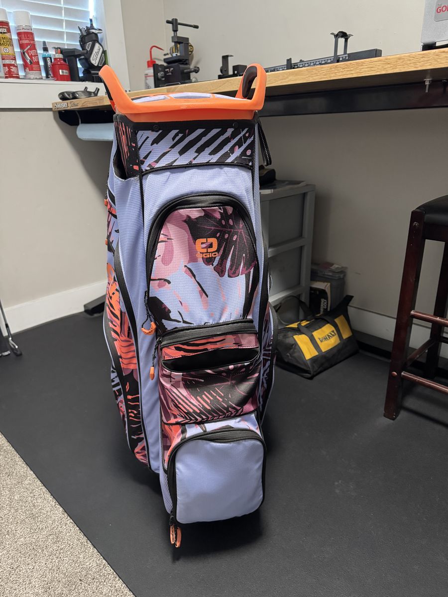 Ogio Cart Bag with Matching Headcovers