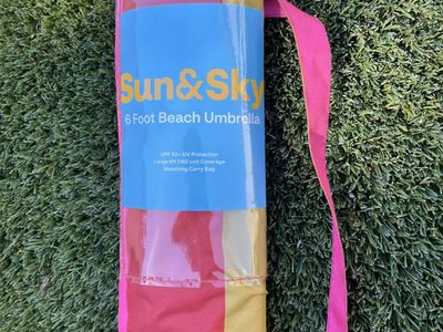NEW colorfully Beach umbrella.