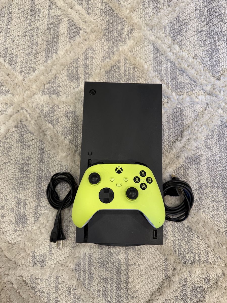 Microsoft Xbox Series X 1TB Console with Electric Volt Wireless Controller - Excellent Condition