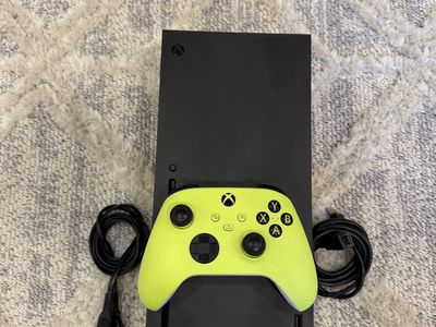 Microsoft Xbox Series X 1TB Console with Electric Volt Wireless Controller - Excellent Condition