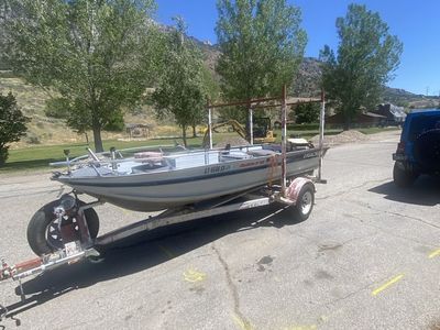 16’ tracker bee boat
