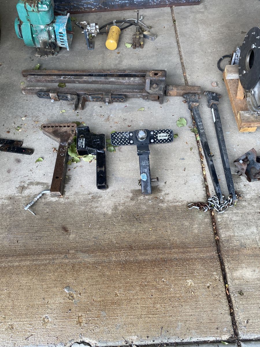 Equalizer hitch. Reese load bars and frame brackets. Various 2"