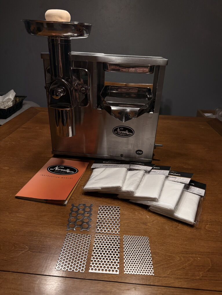 Norwalk 290 Cold Press Juicer Commercial