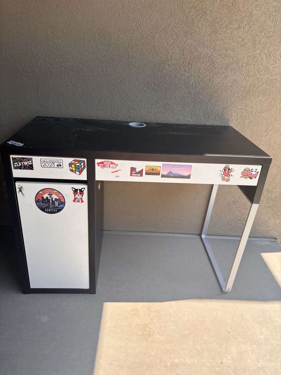 Desk