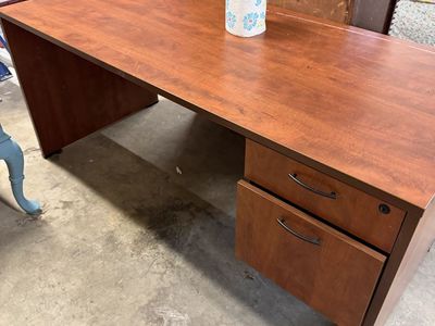 Wooden Executive Office Desk with Drawers - Cherry Finish (30" Height)