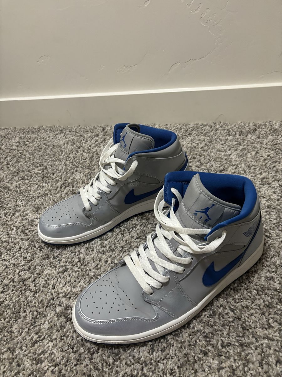 Air Jordan 1 Mid Wolf Grey / Sport Blue — Size 12