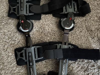 ACL Knee Brace