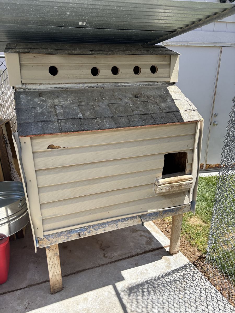 Chicken coop