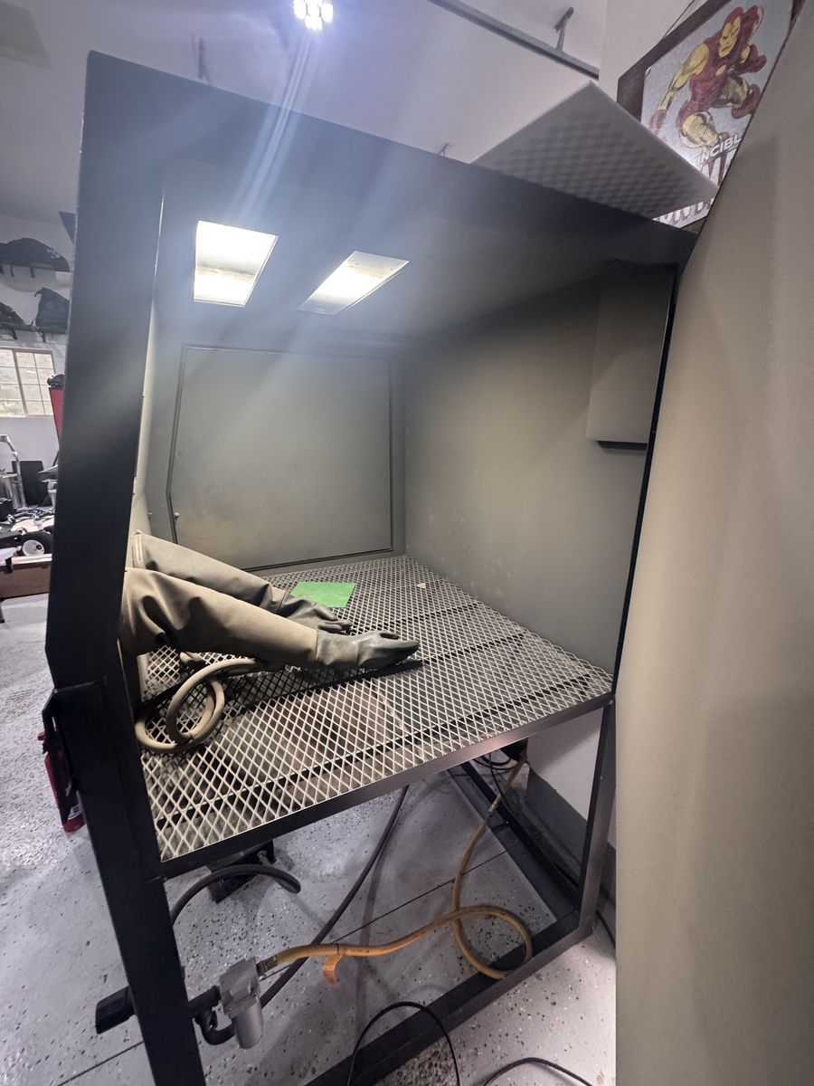 Main image 7