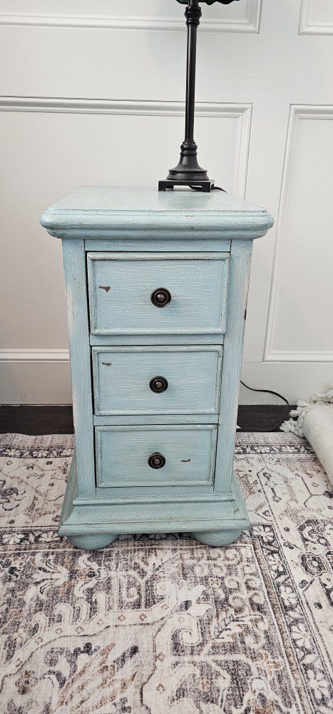 End table