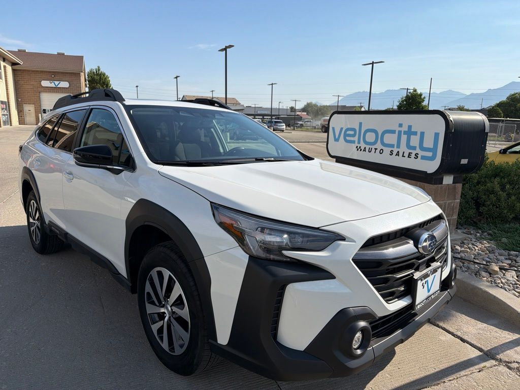 2025 Subaru Outback Premium