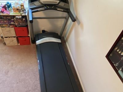 Pro Form Performance 800i Treadmill