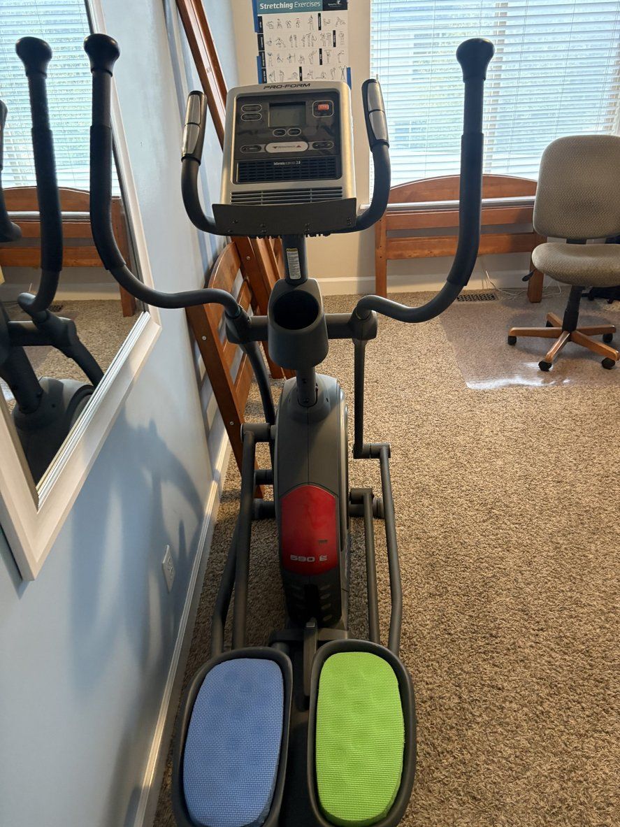 FREE ProForm 590 E Elliptical Trainer Exercise Machine