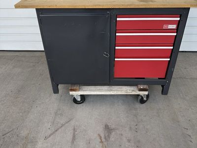 Craftsman tool box