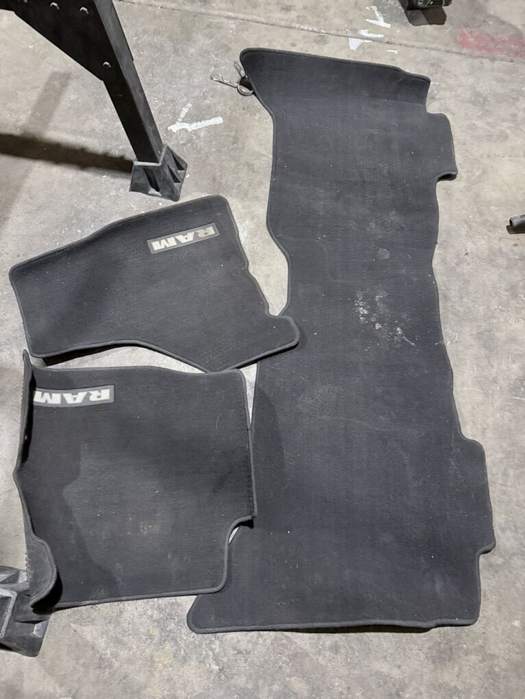 Dodge Ram 3/4Th Gen Floor Matts